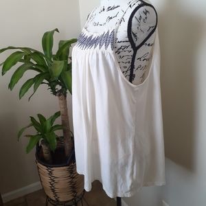 Old Navy flowy tank top